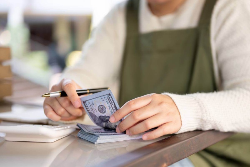 Abella Tax Services, Inc.’s Take: How Much Cash Should A Business Have On Hand?